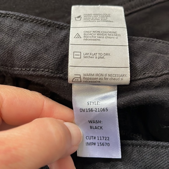 VINCE Black Cargo Skinny Jean 29 - Picture 7 of 7